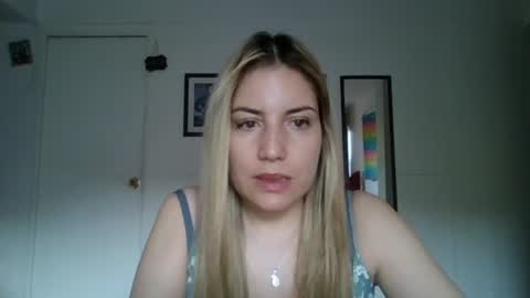 Snapshot of sweet__alana chatting on October 22, 10:20 pm Sweet alana online show from October 22, 10:20 pm