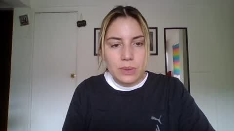 Snapshot of sweet__alana chatting on October 23, 8:29 pm Sweet alana online show from October 23, 8:29 pm