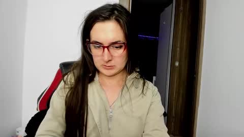 sweet__suck69bitch online show from February 11, 2:57 am