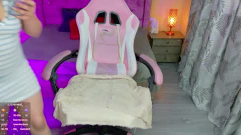 sweet__thang online show from April 9, 6:19 am