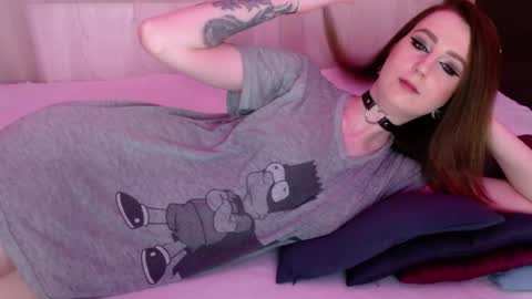 Snapshot of sweet_alica15 chatting on January 22, 7:45 pm Alice online show from January 22, 7:45 pm