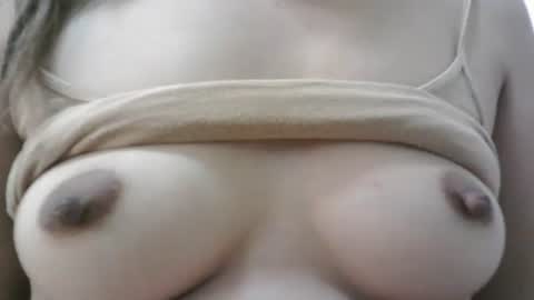 sweet_berries88 online show from April 21, 6:31 am