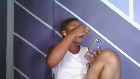 Snapshot of sweet_berry31 chatting on October 8, 5:05 am baby girl online show from October 8, 5:05 am