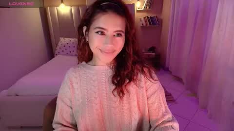 Snapshot of sweet_cami1 chatting on November 13, 12:09 am Camila online show from November 13, 12:09 am