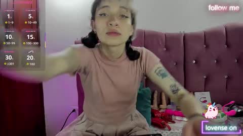  emmili  online show from October 20, 12:05 pm