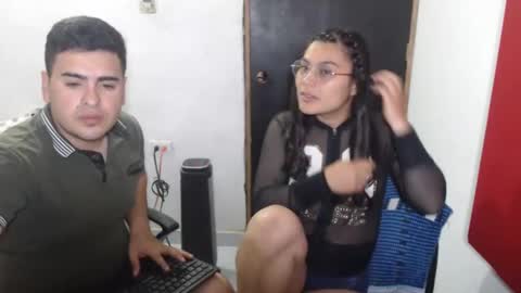 Snapshot of sweet_fantasy_couple chatting on January 28, 2:32 am sweet_fantasy_couple online show from January 28, 2:32 am