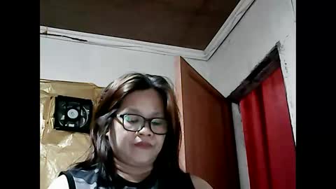 sweet_faye05 online show from March 11, 12:55 pm
