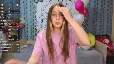 Snapshot of sweet_frosty chatting on February 3, 6:24 am Alice online show from February 3, 6:24 am