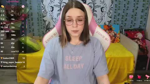 Snapshot of sweet_frosty chatting on March 5, 5:29 am Alice online show from March 5, 5:29 am