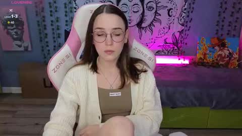 Snapshot of sweet_frosty chatting on September 15, 2:55 am Alice online show from September 15, 2:55 am