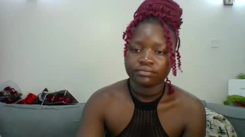 Snapshot of sweet_jenica chatting on March 6, 4:41 am ESTHER NEEMA online show from March 6, 4:41 am