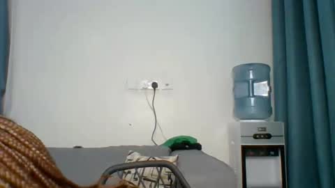 Snapshot of sweet_jenica chatting on November 10, 4:22 am ESTHER NEEMA online show from November 10, 4:22 am