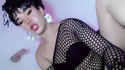 sweet_katrina69 online show from September 25, 12:20 pm