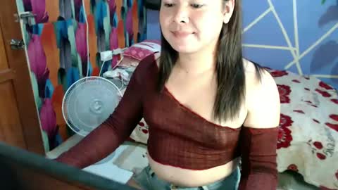 Snapshot of sweet_kendallxxxx chatting on January 9, 1:13 pm Nicahhh online show from January 9, 1:13 pm