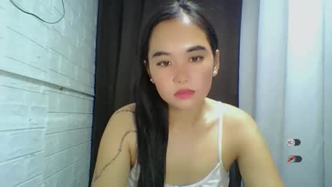 Snapshot of sweet_laika chatting on September 9, 1:38 am LAIKA online show from September 9, 1:38 am