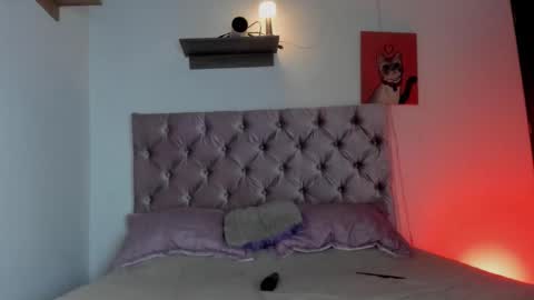 Hi Im Lia Your dreams came true  online show from October 7, 1:14 am