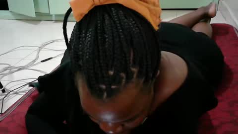 sweet_lilianah online show from February 2, 5:48 pm