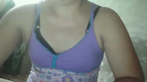 sweet_lily0613 online show from February 7, 3:45 am