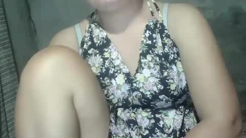 sweet_lily0613 online show from February 8, 10:08 pm