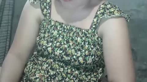 sweet_lily0613 online show from February 10, 12:08 am