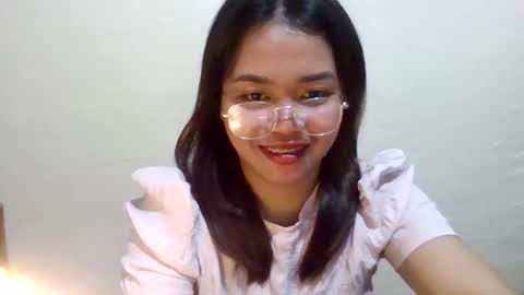 sweet_mae28xx online show from March 14, 11:43 pm