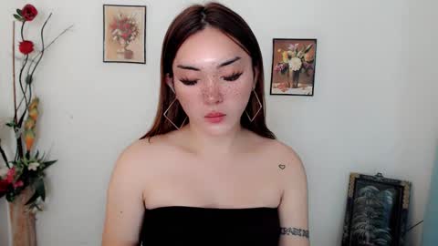 Snapshot of sweet_marie21 chatting on September 18, 1:35 pm sweet_marie21 online show from September 18, 1:35 pm