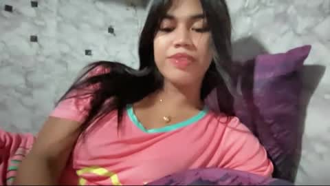 Snapshot of sweet_melonxxx chatting on May 3, 10:49 pm Melon online show from May 3, 10:49 pm