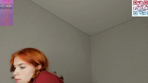 Mia online show from January 12, 1:38 pm