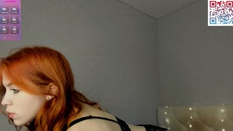 Mia online show from February 25, 12:37 pm