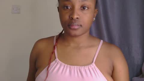 Queen debby online show from February 22, 12:04 pm