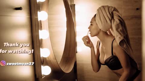 Snapshot of sweet_moan chatting on February 12, 6:51 am Dana online show from February 12, 6:51 am