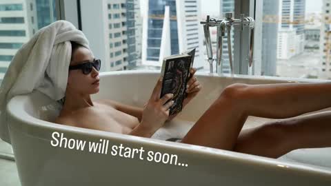 Snapshot of sweet_moan chatting on February 16, 3:04 am Dana online show from February 16, 3:04 am