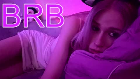 sweet_mol1y online show from October 22, 1:17 am