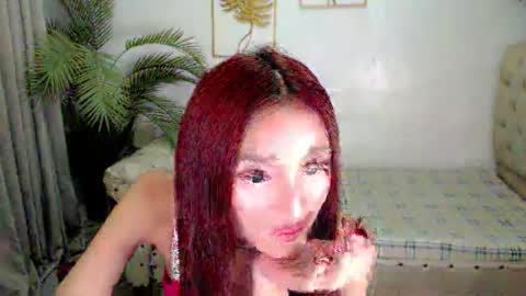 Snapshot of sweet_nicole4u chatting on June 9, 3:51 am girlnamenicole online show from June 9, 3:51 am