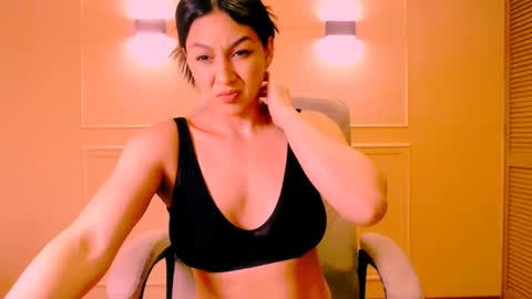 My name is Catalina. Please say hello I like to chat with you. If you have requests please use tip online show from October 14, 3:18 am