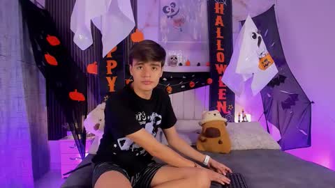 Petter online show from October 22, 12:49 pm