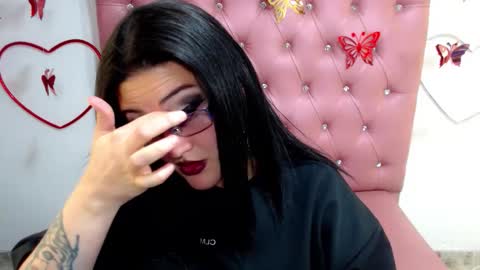 sweet_poison_666 online show from January 14, 11:42 pm