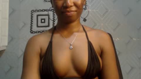 Snapshot of sweet_puna chatting on January 24, 10:00 am Nancy online show from January 24, 10:00 am