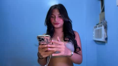 SCARLLET online show from March 28, 3:55 pm
