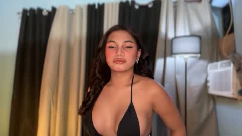 SCARLLET online show from April 25, 1:36 pm