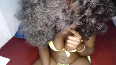 ellanah Tracie online show from February 15, 11:56 pm