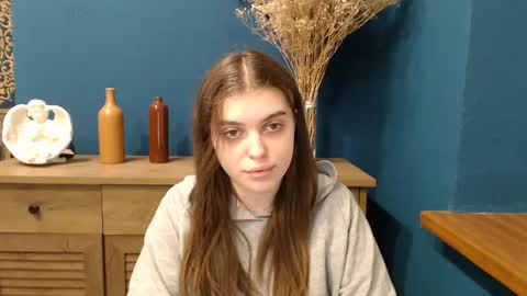 Rebecca online show from March 4, 8:02 am