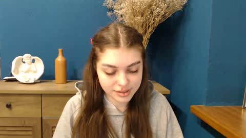 Rebecca online show from March 11, 7:48 am