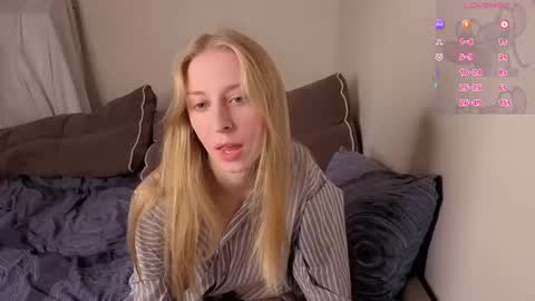 sweet_zz_gold online show from September 30, 6:13 pm