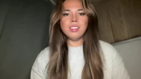 Snapshot of sweetalexa19 chatting on October 9, 9:35 pm alexa your one and only queen online show from October 9, 9:35 pm