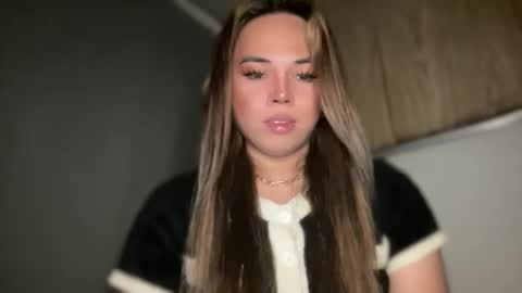 Snapshot of sweetalexa19 chatting on October 11, 9:19 am alexa your one and only queen online show from October 11, 9:19 am