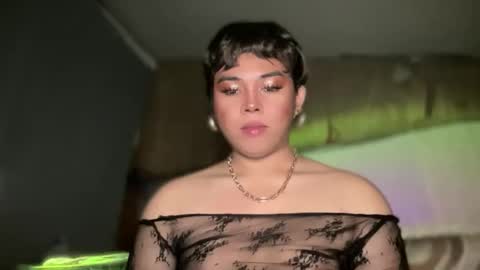 Snapshot of sweetalexa19 chatting on October 29, 7:37 pm alexa your one and only queen online show from October 29, 7:37 pm