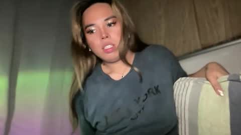 Snapshot of sweetalexa19 chatting on November 23, 5:02 pm alexa your one and only queen online show from November 23, 5:02 pm