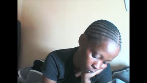 Snapshot of sweetalianah chatting on November 16, 8:03 pm LIANAH online show from November 16, 8:03 pm