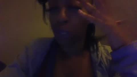 sweetaztee online show from February 22, 7:12 am